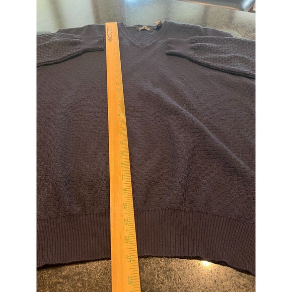 Segreto Sweater Size XL V Neck 100% Pure New Wool Fine Merino Textured Navy - Picture 12 of 16